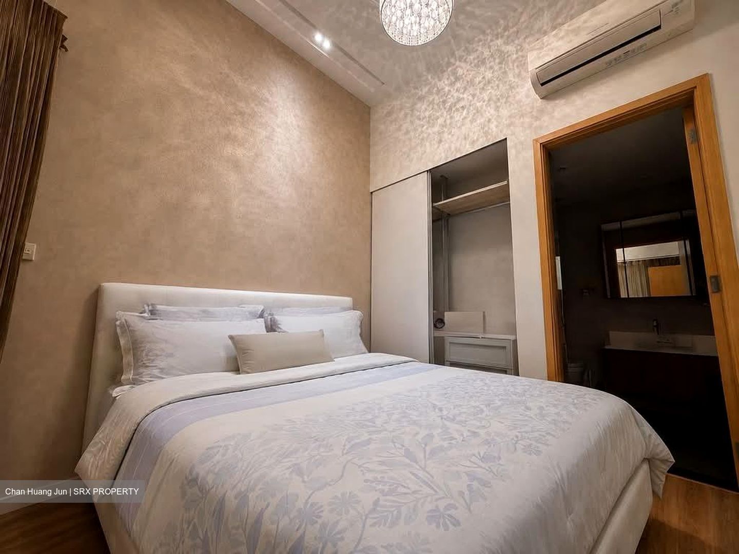 Casa Cambio (D19), Condominium #597087931